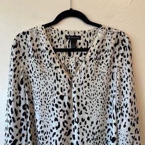 INC International Concepts snow leopard print long sleeve blouse size 12